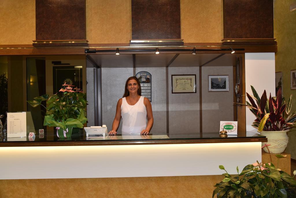 Hotel Janeiro Frontemare Lido di Jesolo Eksteriør billede