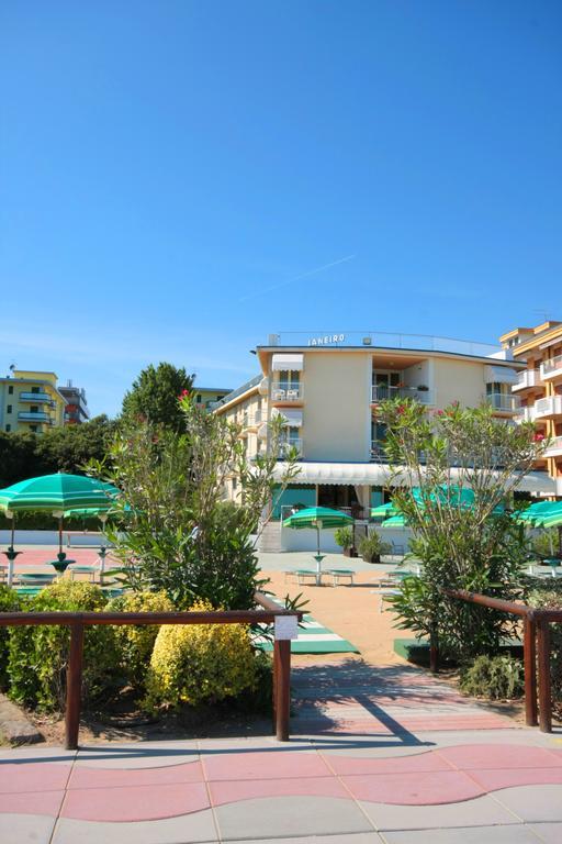 Hotel Janeiro Frontemare Lido di Jesolo Eksteriør billede